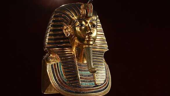 Mısır Tutankhamun'un heykelinin satışının durdurulmasını istiyor