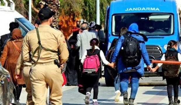Çeşme açıklarında 133 kaçak göçmen yakalandı