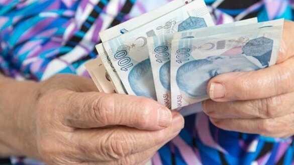 Emeklilerin taban aylıkları yükseldi! En düşük emekli maaşı ne kadar oldu"