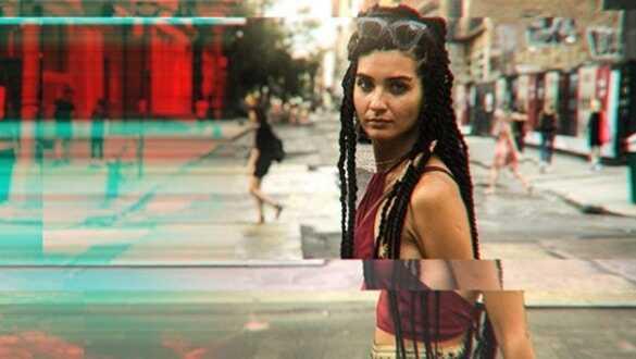 Tuba Büyüküstün'den rasta şov