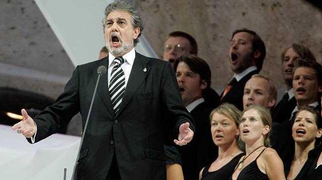 9 kadın, ünlü İspanyol tenor Placido Domingo'yu cinsel tacizle suçladı