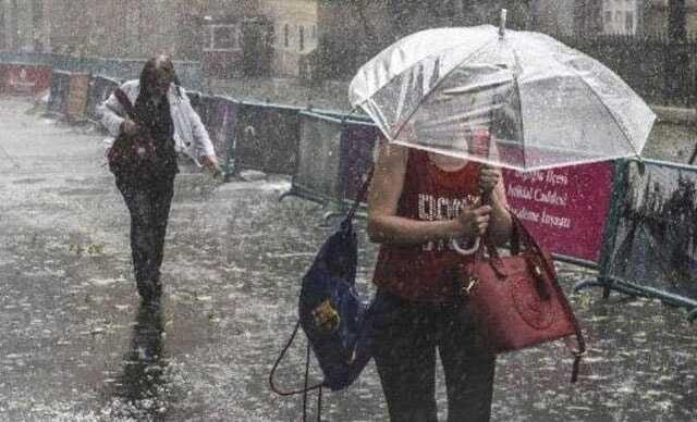 Meteoroloji'den 13 kente sağanak yağış uyarısı