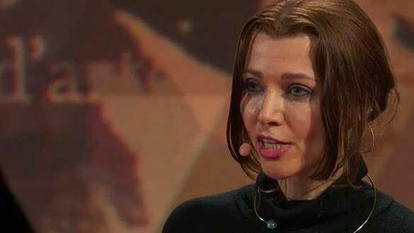 Sosyal medya ayağa kalktı: Elif Şafak'ın kitabı çalıntı mı"