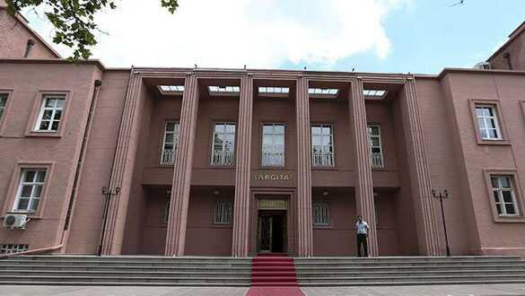 Eski HSYK Genel Sekreteri'ne FETÖ'den 15 yıl hapis cezası