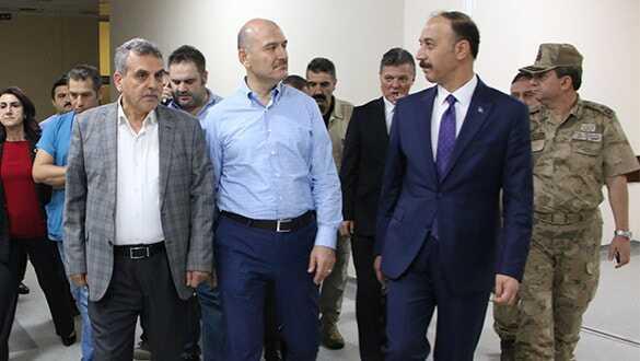Bakan Soylu, Akçakale esnafını ziyaret etti