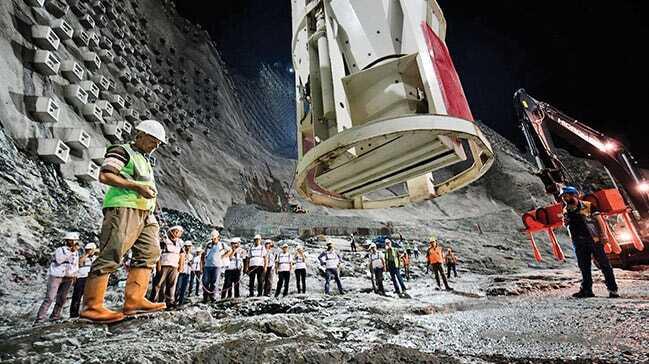 Türkiye'nin en yüksek barajında geri sayım: 145 metreye ulaşıldı