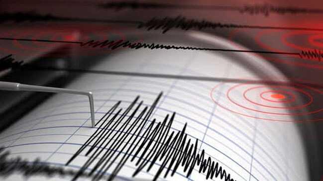 İran'da 5,9 büyüklüğünde deprem: 6 ölü
