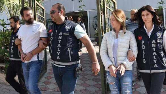 'MİT mensubuyuz' diyerek dolandıran sevgililer yakalandı