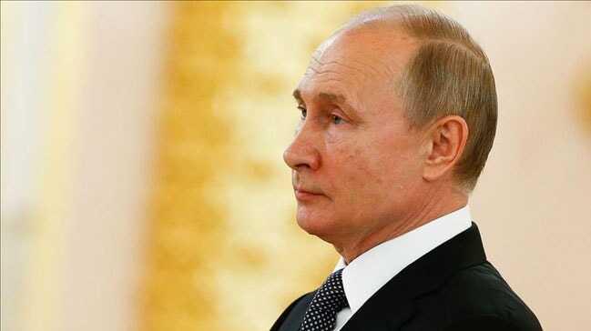 Dünya devleri ikiye bölünmüştü... Putin teknolojik cihazlarda 'yerli yazılım şartı' yasasını imzaladı