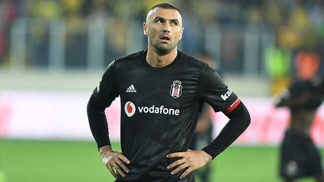 Burak Yılmaz'ın çakar kullanmasıyla ilgili Emniyet'ten açıklama geldi