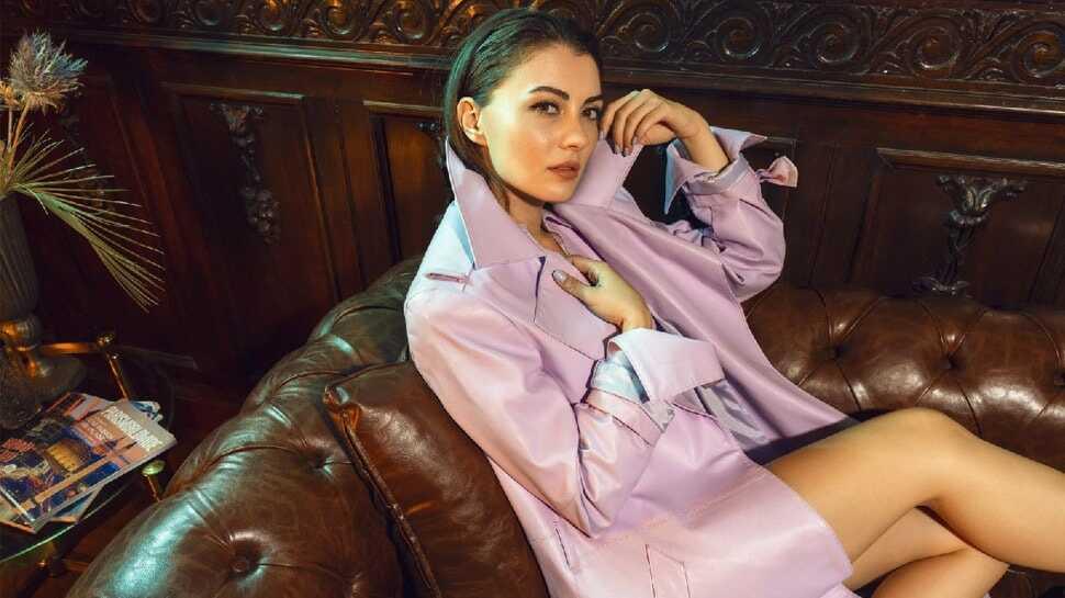 Afili Aşk'ın Ayşe'si Burcu Özberk'ten şaşkınlık yaratan itiraf: İlk defa doğum günü kutladım