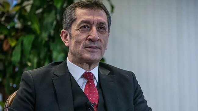 Bakan Selçuk'tan 2019'da Fark Yaratan Öğrencilerimiz paylaşımı
