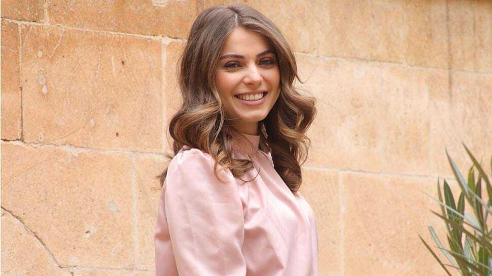 Hercai'nin Yaren'i İlay Erkök konuştu: 'Beraat edebileceğime inanıyorum'