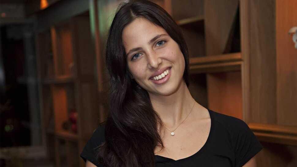 Yeni imaj� sosyal medyay� ikiye b�ld�