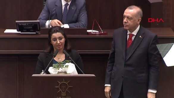 Başkan Erdoğan kürsüyü Gülay Demir'e bıraktı! AK Parti grubu ayakta alkışladı