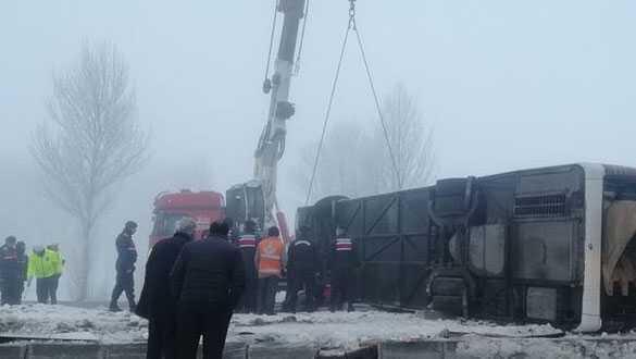 Türkiyədə ağır qəza: 29 yaralı