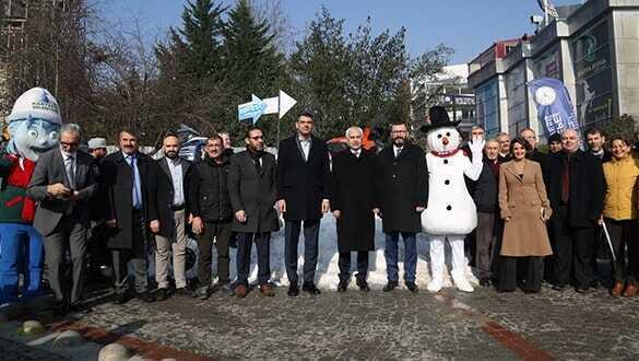 KarFest'in tanıtımında kar sürprizi