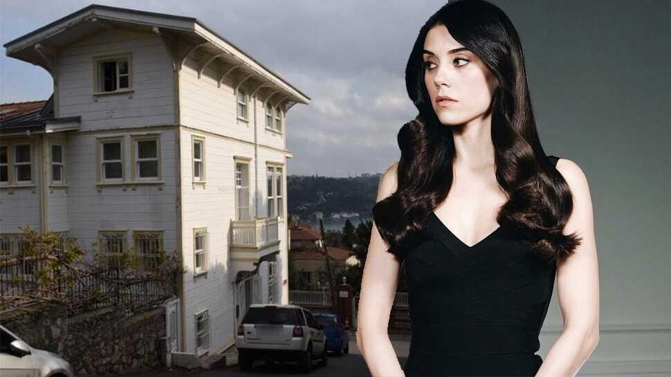 Cansu Dere'nin Boğaz'daki yeni villasının kirası dudak uçuklattı!