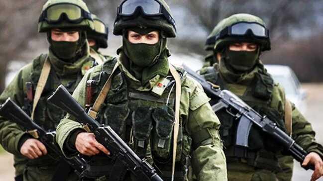ABD askerleri, Rus askerlerinin Suriye'de petrol sahasına ulaşmasını engelledi