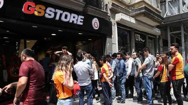 Galatasaray'dan depremzedeler için yardım kampanyası