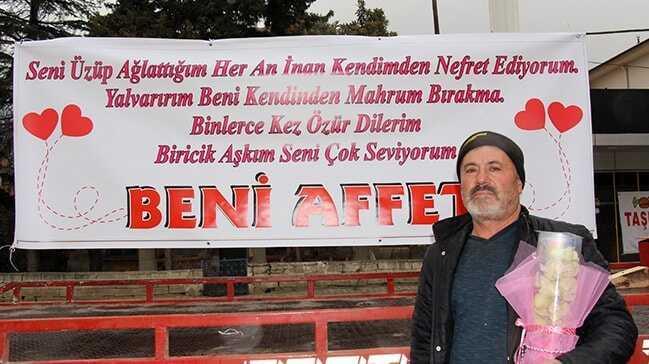 Bu sonucu hiç beklemiyordu... Sevgililer günü pankartı astı, hayatının şokunu yaşadı!