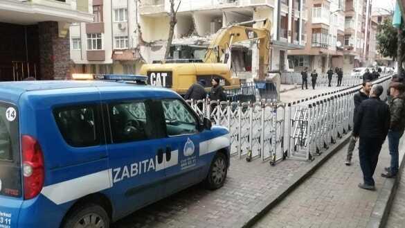 Bahçelievler'de çöken binada son durum