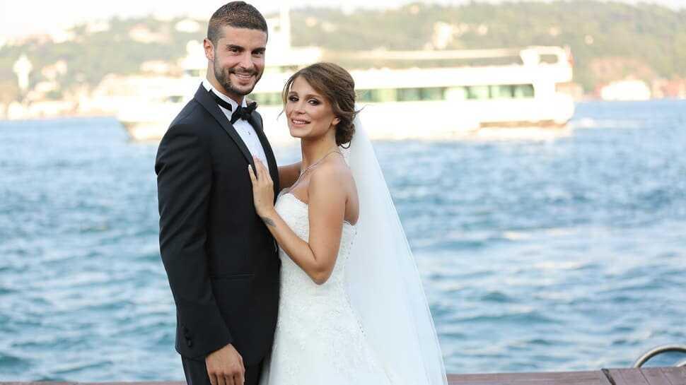 Olaylı evlilikte beklenen son: Berk Oktay ve Merve Şarapçıoğlu boşandı!