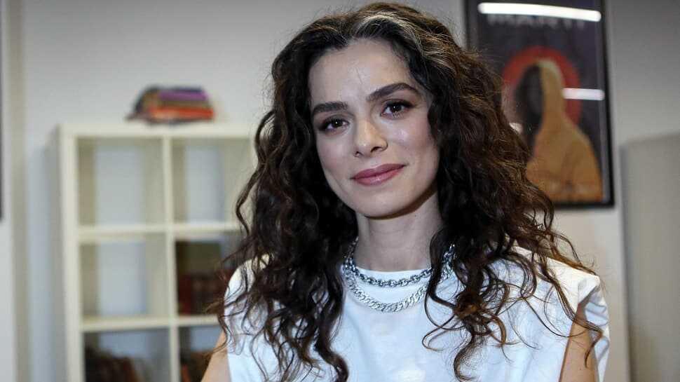 Kadın final yaptı, Özge Özpirinçci'den estetik itirafı geldi!