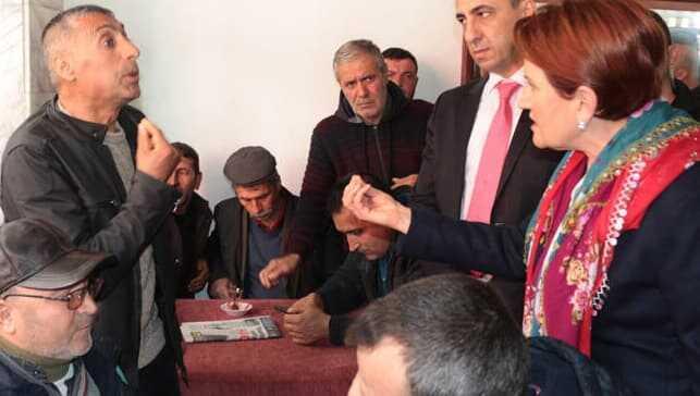 Kahvehanede Akşener'e HDP tepkisi!
