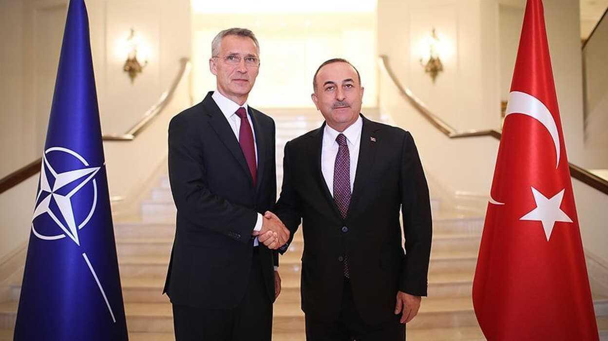Bakan Çavuşoğlu'nun diplomasi trafiği