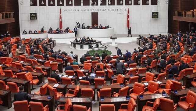 AK Parti'den İdlib için kapalı oturum teklifi