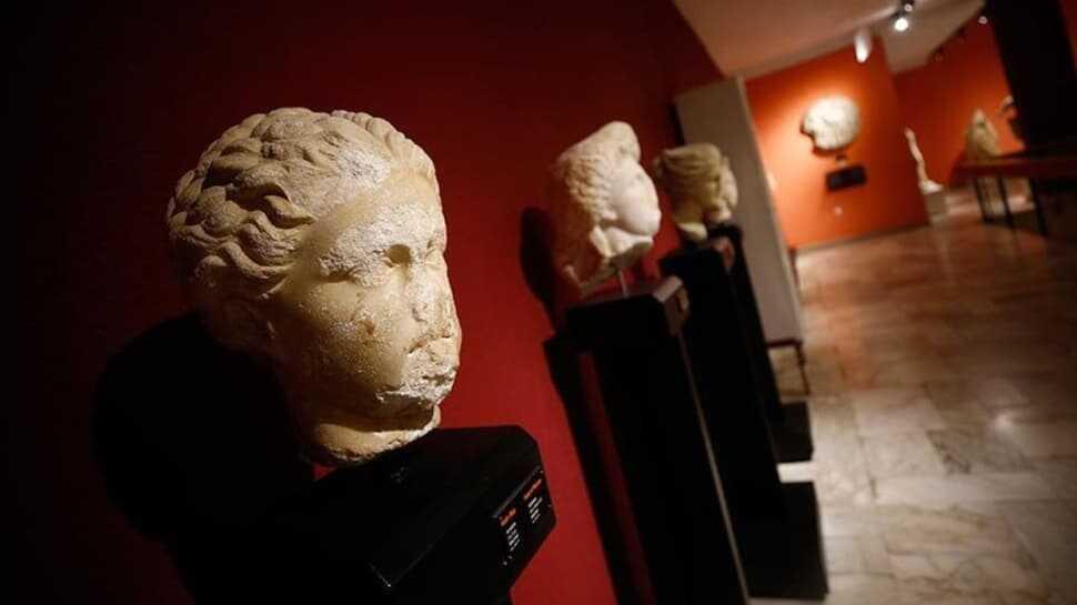 Antalya Müzesi'nde 48 yıldır sergileniyordu... O portre heykel Sappho çıktı!
