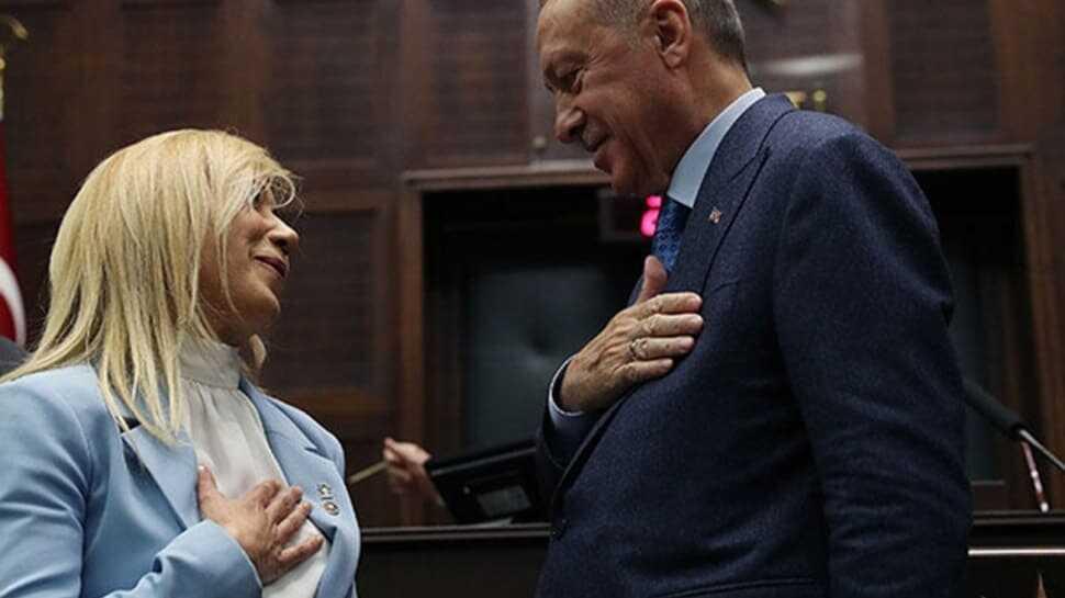İYİ Parti'den istifa eden Tuba Vural Çokal AK Parti'ye geçti