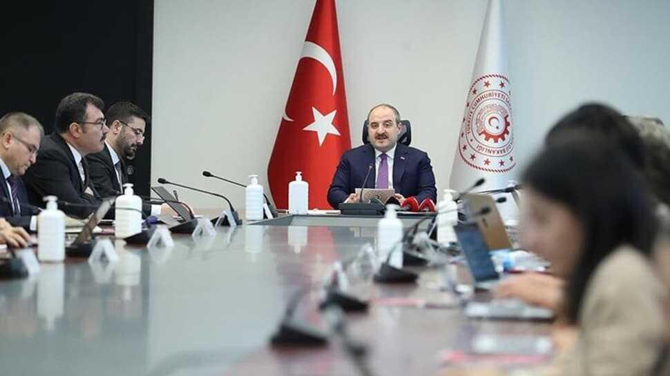 Bakan Varank koronavirüs aşısı toplantısı sonrası "Netice alacağımız konusunda ümitliyiz" dedi