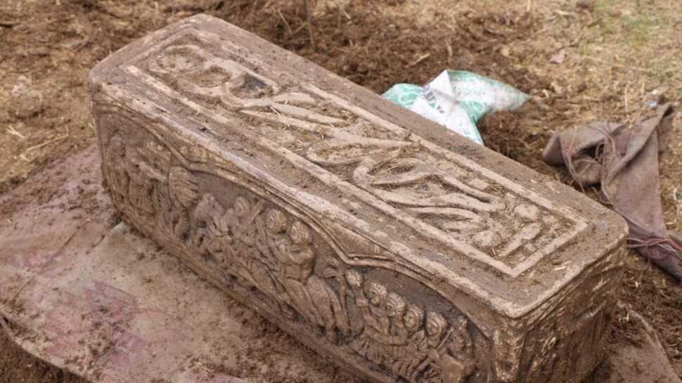 Bahçesinde bulduğu lahiti sosyal medyadan satmaya çalışan şahıs yakalandı
