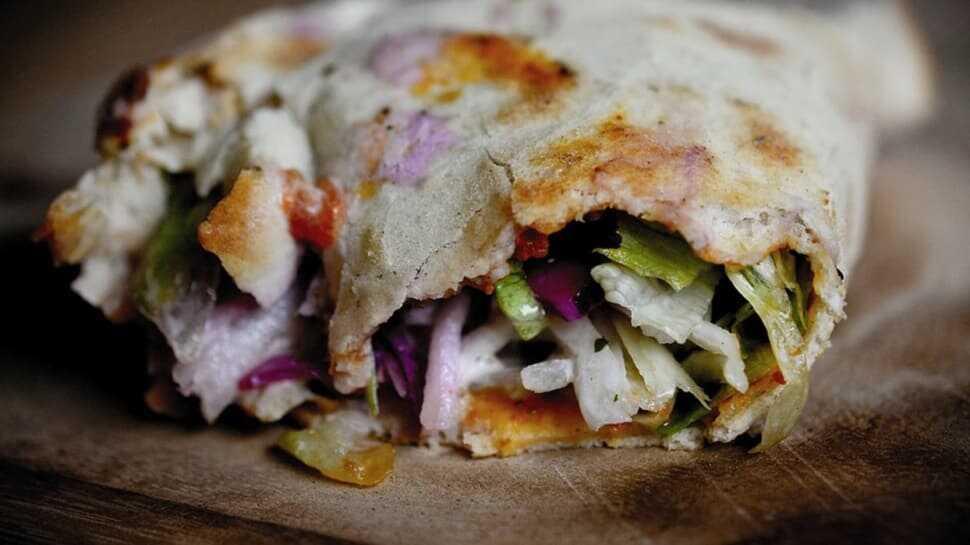 Evde lahmacun nasıl yapılır" Ev yapımı lahmacunun tarifi ve malzemeleri