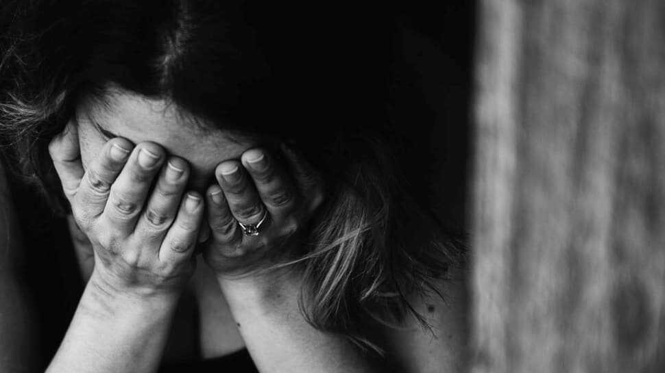 Her 40 kişiden 1'inde görülen hastalık: Panik atak Panik atak belirtileri nelerdir"