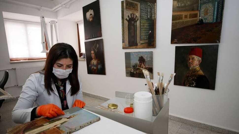 Topkapı Sarayı'nın deposunda muhafaza edilen tablolar sanatseverlerle buluşacak