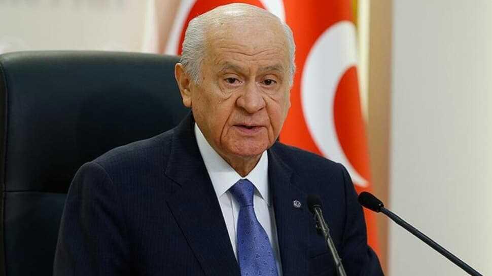 MHP lideri Bahçeli: Milletvekili transfer borsası kurup, korsan siyaset ticaretine bel bağlayanlar Türkiye'nin ayak bağıdır