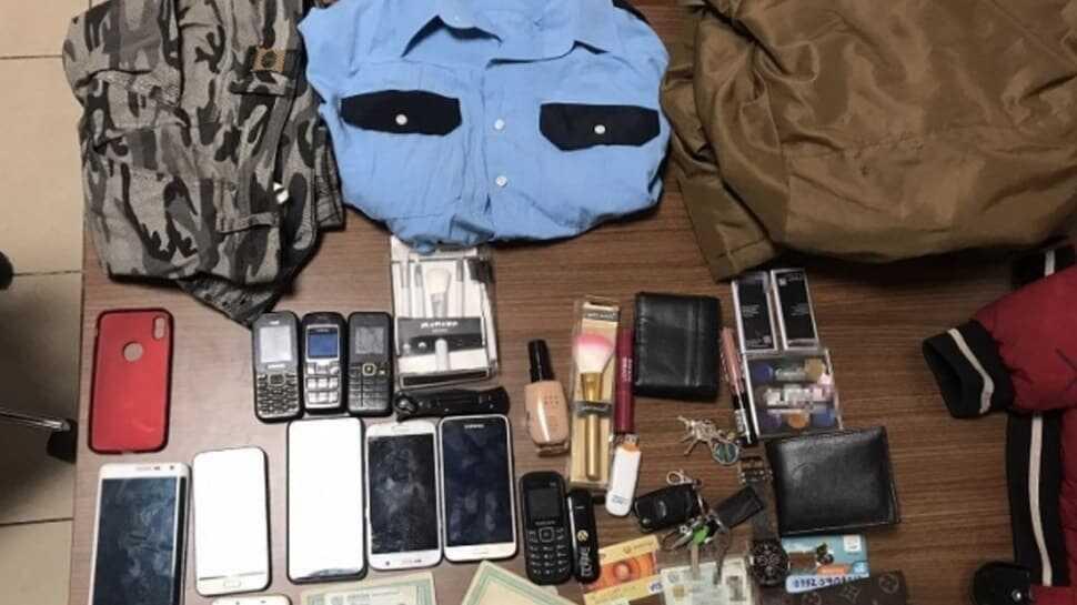 Pakistan uyruklu 'sahte polis' 14 kişinin ellerini bağlayarak gasp etti