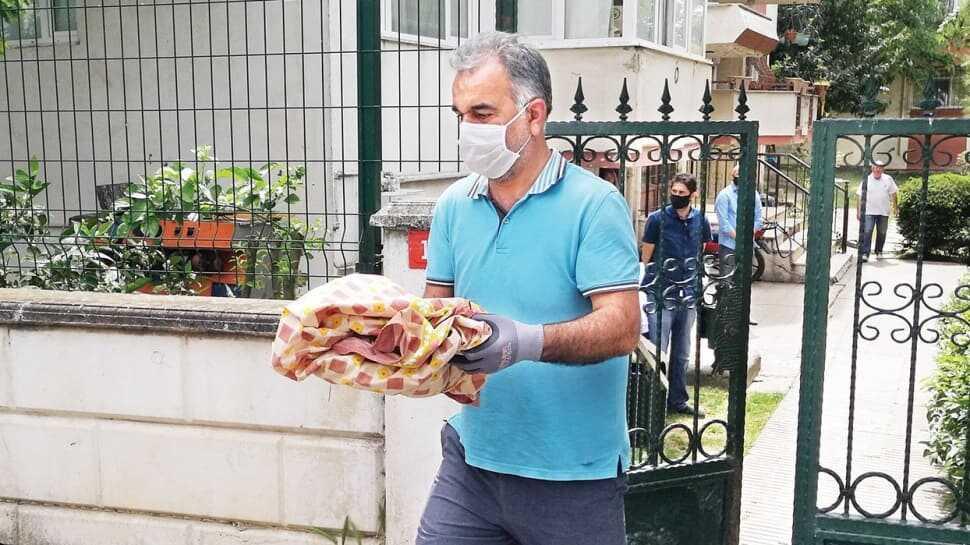 Site bahçesinde bebek cesedi