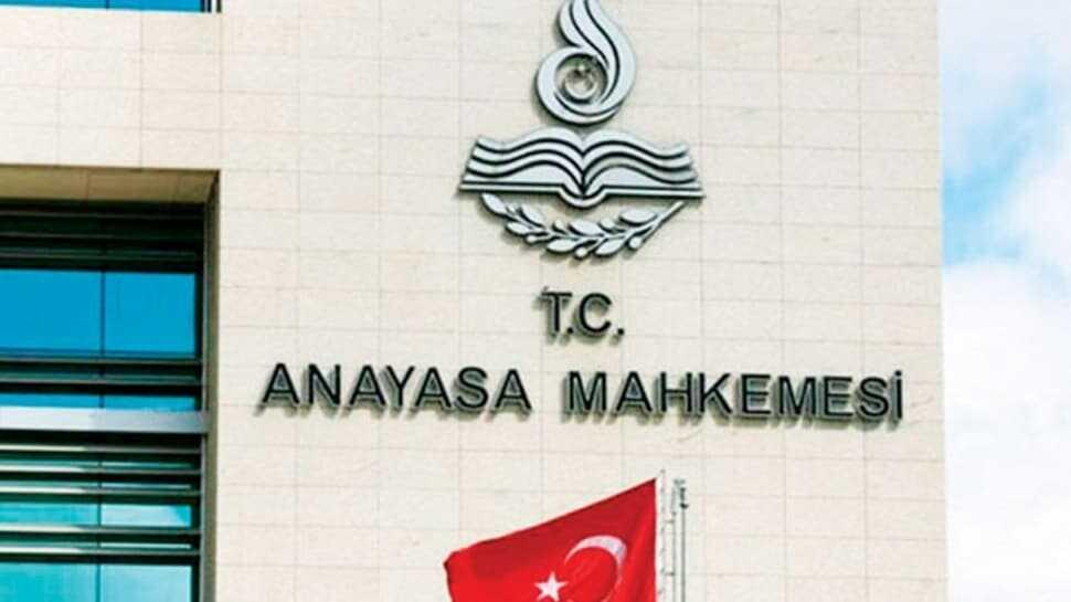 AYM'ye 266 bin 466 bireysel başvuru